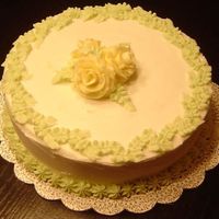 My Veeeeery First Cake I took lessons from Wilton (Cake company) and this was my first cake... that was in 2004....