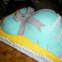 Baby Bump Cake Made for a friend for her first pregnancy.