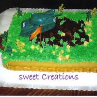 06-28-2005_020437Pm.jpg Grooms Cake