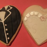Bride & Groom Hearts Yes, these type of cookies have been done to death, but here's my version anyway! Satin Ice fondant with Antonia74's RI trim.