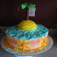 Kakesplus_230.jpg my girlfriend tropical beach theme cake. the cake is buttercream with fondant palm tree in the middle.
