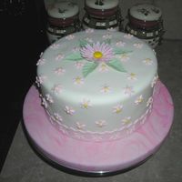 Fondantgumpaste.jpg White cake,fondant and gumpaste flowers
