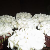 Just For Fun Made these cupcakes for the heck of it. Chocolate cake with special buttercream frosting. thougt they kind of looked like canations.