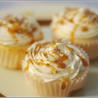 Appletini Cuppies These have a caramel buttercream, sprinkled with crused pecans then drizzled with more caramel. They were so good!