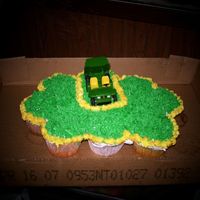 Birthday Cupcake Cake This is the first Cupcake cake that I have made and I was really pleased with it .....{the picture doesnt give it enough credit} anyway it...