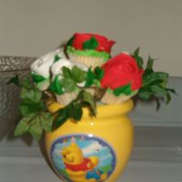 Mini Cupcake Centerpiece This is the mini cupcake centerpiece I made for my daughter's second birthday (Winnie The Pooh theme). The cupcakes are white almond...