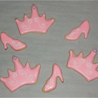 Princess Crown And Shoes Princess crowns/tiaras and shoes for a little girl's birthday party. I lifted this design from CC user "ape" so thanks for...