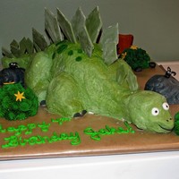 Stegosaurus Buttercream frosting with fondant accents!