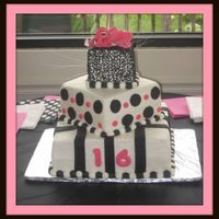 Sweet 16 Last cake from the weekend. When I delivered it, the mom started crying. That is what it is all about. Making someone's day special...