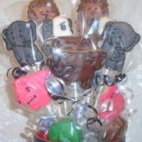 Animal Cookie Bouquet This is supposed to be a Noah's Ark bouquet, but I couldn't find an ark cookie cutter, I'm still fairly pleased with how it...