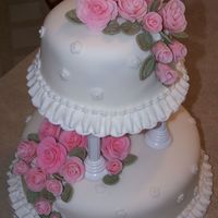 100_0429.jpg Course 3 final cake...first time with fondant