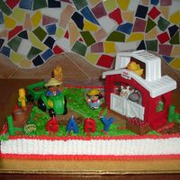 Little Peolple Vainilla Sheet Cake with lots of details.