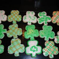 Shamrock Cutouts I did these with royal icing and gel as well on the swirled ones.