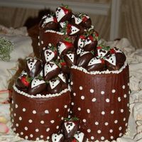 Groom Cake Towers Four, six and eight tiers of 6in circle cakes. All chocolate cake, ganache filling and chocolate buttercream. Cake for 140 pp.