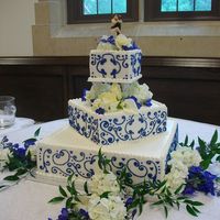 Wedding Cake I didnt what to make this cake at 1st cuz i thought it would be so ugly but actually i really liked it after it was done but i would liked...