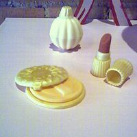 Lipstick And Compact the fondant compact, lipstick and chocolate perfume bottle