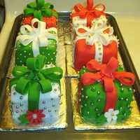 Christmas Mini Cakes TFL.