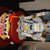 Graduation Robot This was for a graduate who was heavily involved in the robotics club! Our own rice cereal treats version of a cute robot with grad cap is...