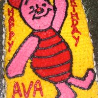 Piglet Victoria Sponge Cake