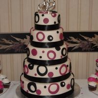 My Wedding Cake On My Wedding Day! 