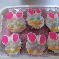 Cupcake Bunnies the ears are marshmallows cut in half and dipped in pink sugar.