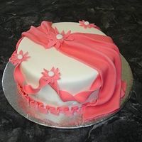 Gumpaste And Fondant This is a practice cake I made for the new Wilton Fondant and Gumpaste class.