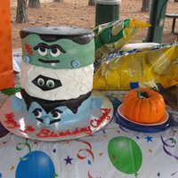 Halloween Birthday This cake was for a little boys 1st birthday. He was born on halloween so my friend did a halloween themed party. The little pumpkin next...