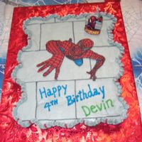 Spiderman Cupcake Cake This was my first time making a cupcake cake. Thanks to all the CC'ers who helped me figure it out! Thanks to Pumpkinroses, I used her...