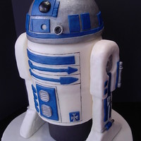 R2D2 Star Wars Cake 