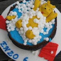 Winnie In The Bath I hope fiasmama doesn't mind me copying the idea - I don't sell cakes. Chocolate cake, caramel filling, all fondant covered,...