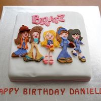 Bratz Cake 