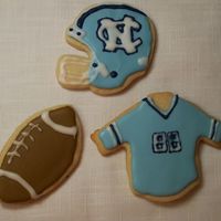 Tarheel Cookies NFSC with RI. Didn't have the correct size tip necessary to do the small detail work. Thanks for looking!