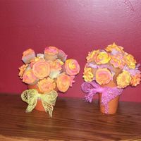 Mini Cupcake Bouquets I made these for my nieces 8th b-day. I just wanted to see how mini cupcakes would turn out in a bouquet. The one I staggered the cupcakes...