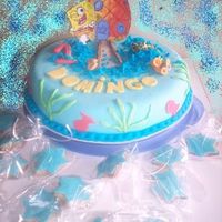 Sponge Bob - Bob Esponja Covert in fondant, sugar coral. The rest in gumpaste. Bob and house it's a printed picture