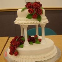 Wilton Iii Course It's a Vainilla cake from made from scratch. I really had fun in that class