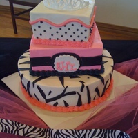 Pink And Black Grad Cake I had so much fun doing this cake!