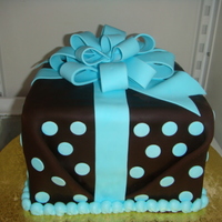Cake Box Choc & blue fondant w/bc