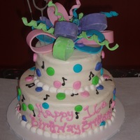 Music Explosion fondant bow, red velvet cake, cream cheese icing, buttercream detailing