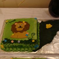 Lion Someone smudged the side of the cake . I noticed it after I uploaded the picture