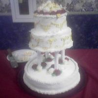 Anniversary_Cake.jpg Anniversary cake. Picture is a little fuzzy(sorry).