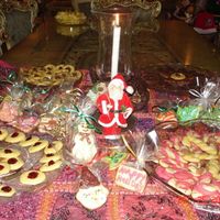 Cookies1.jpg these are thumbprint with nutella and jam ,madeleine ,choclate surprise bars ,candy cane and christmas cookies.