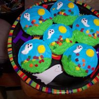 Halloween Cupcakes I made this for my daughter's Fall Festival Cake Walk.