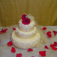 Finished Wedding Cake With Beautiful Roses 