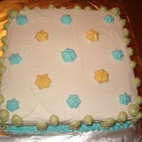 Dots And Stars I had some left over cake and icing and just kinda threw it on there...if I had taken my time it would probably look sleeker!!