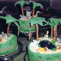 Safari Jungle Cake I MADE THIS CAKE FOR MY GRANDSON'S 2ND BIRTHDAY. IT WAS A LOT OF CAKE, BUT THEN THERE WAS A LOT OF FAMILY TO FEED TOO! IT REALLY LOOKS...