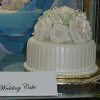 Top Tier Of Wedding Cake I won first with this entry in the top tier of wedding cake today at out local show.