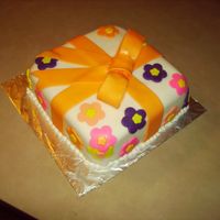 Course Iii Fondant Gift Cake The typical course III gift cake.