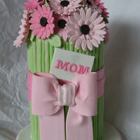 Flowers gumpaste gerbera daisies. this is a dummy cake for fair