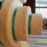 This Is My 2Nd Wedding Cake This is a close up of the 3 tier cake.