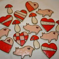 Valentine's Cookies Made this quick just for the fun of it. NFS and tara1970 icing. First time I've done this kind of cookie....learned a lot...like I...